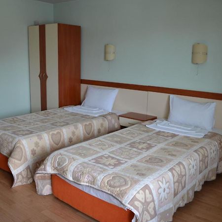 Hotel Perla Gorna Oryakhovitsa Exterior foto